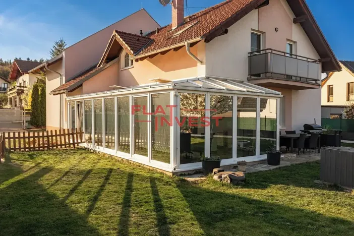 Prodej rodinného domu, Řitka, Oblouková, 243 m2