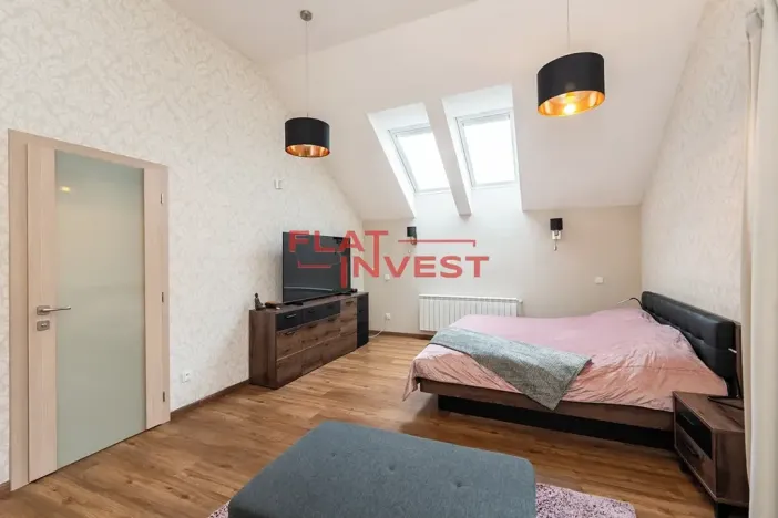 Prodej rodinného domu, Řitka, Oblouková, 243 m2