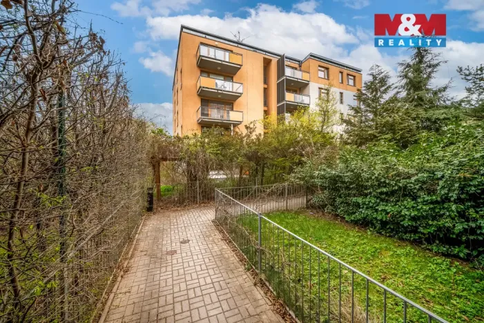 Prodej bytu 2+kk, Praha - Hloubětín, Nepelova, 58 m2