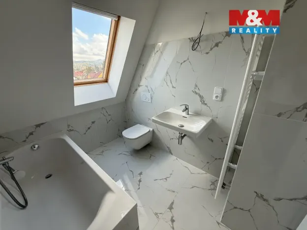 Pronájem bytu 3+kk, Jablonec nad Nisou, U Jeslí, 45 m2