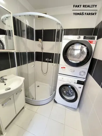 Pronájem bytu 2+1, Ústí nad Labem, Pincova, 65 m2