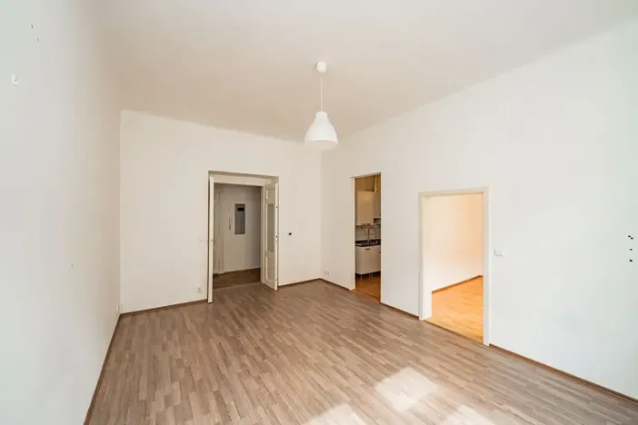 Pronájem bytu 2+kk, Praha - Vršovice, Orelská, 54 m2