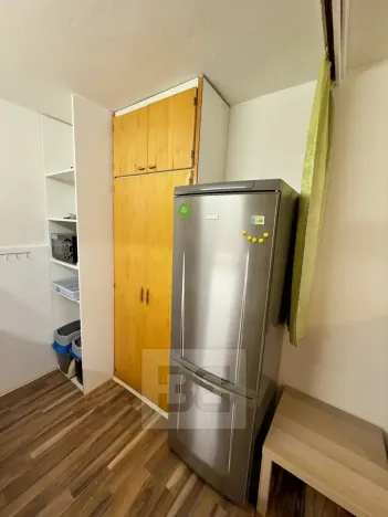 Pronájem bytu 2+kk, Praha - Hostivař, Zápasnická, 39 m2