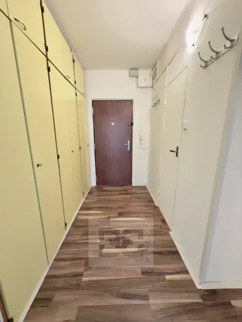 Pronájem bytu 2+kk, Praha - Hostivař, Zápasnická, 39 m2
