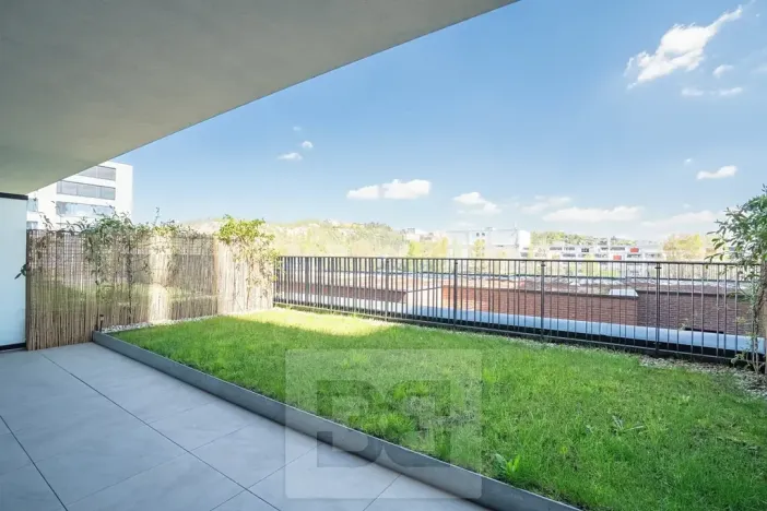 Pronájem bytu 2+kk, Praha - Holešovice, Jankovcova, 63 m2