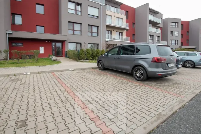 Pronájem bytu 1+kk, Beroun, Na Veselou, 44 m2