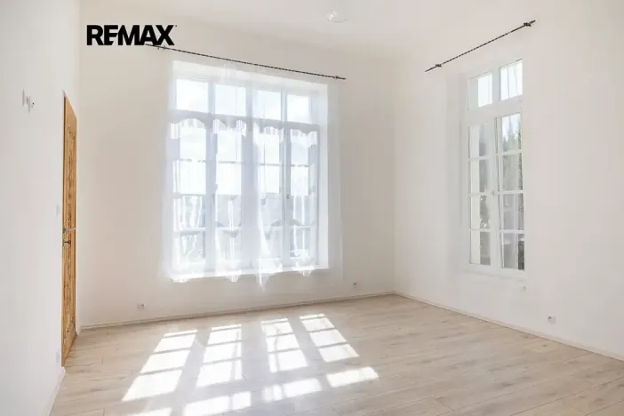 Prodej rodinného domu, Vráž, Nad Loděnicí, 219 m2