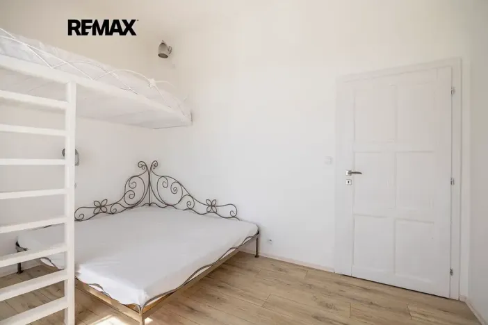 Prodej rodinného domu, Vráž, Nad Loděnicí, 219 m2