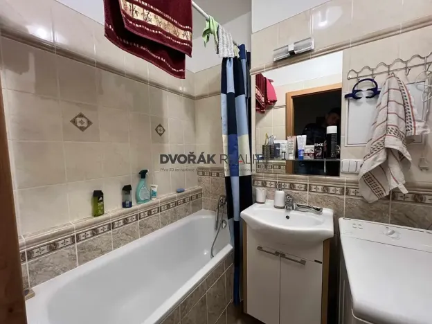 Pronájem bytu 2+kk, Karlík, K Třešňovce, 37 m2