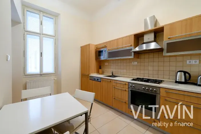 Pronájem bytu 2+1, Praha - Staré Město, Benediktská, 63 m2