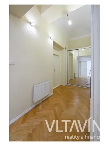 Pronájem bytu 2+1, Praha - Staré Město, Benediktská, 63 m2