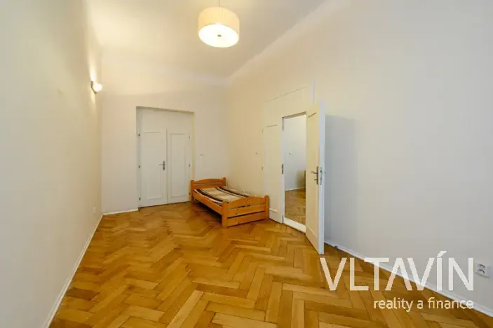 Pronájem bytu 2+1, Praha - Staré Město, Benediktská, 63 m2