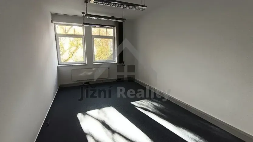 Pronájem kanceláře, Praha - Břevnov, Bělohorská, 1054 m2