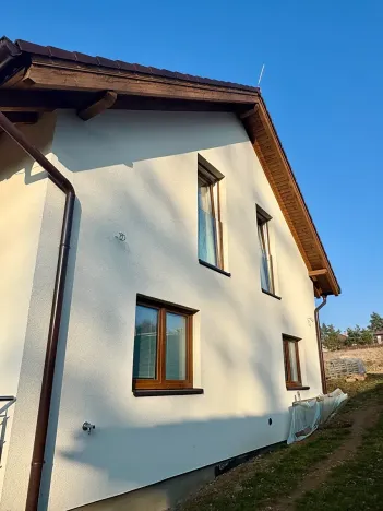 Prodej rodinného domu, Stříbrná Skalice, osada Na Hradcích, 158 m2