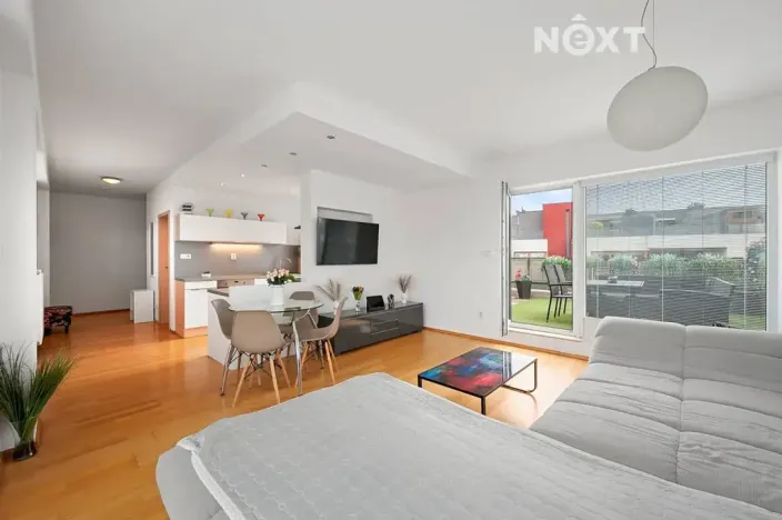 Pronájem bytu 3+kk, Brno, Sochorova, 87 m2