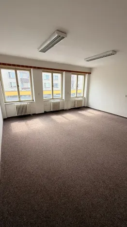 Pronájem kanceláře, Pardubice, Na Spravedlnosti, 27 m2