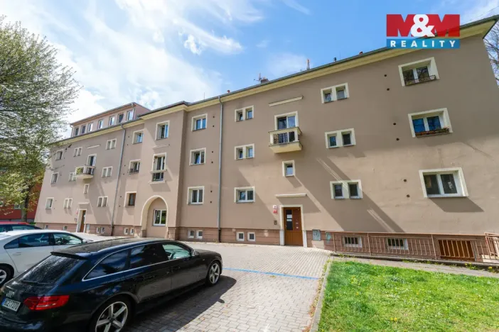 Prodej bytu 4+kk, České Budějovice - České Budějovice 3, Čéčova, 79 m2