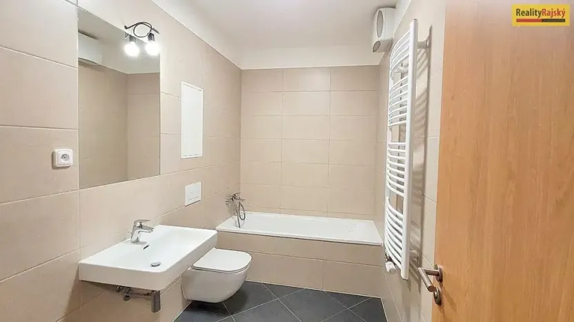 Pronájem bytu 2+kk, Praha - Dolní Měcholupy, Honzíkova, 40 m2