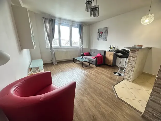 Pronájem bytu 1+kk, Jablonec nad Nisou, Jizerská, 29 m2