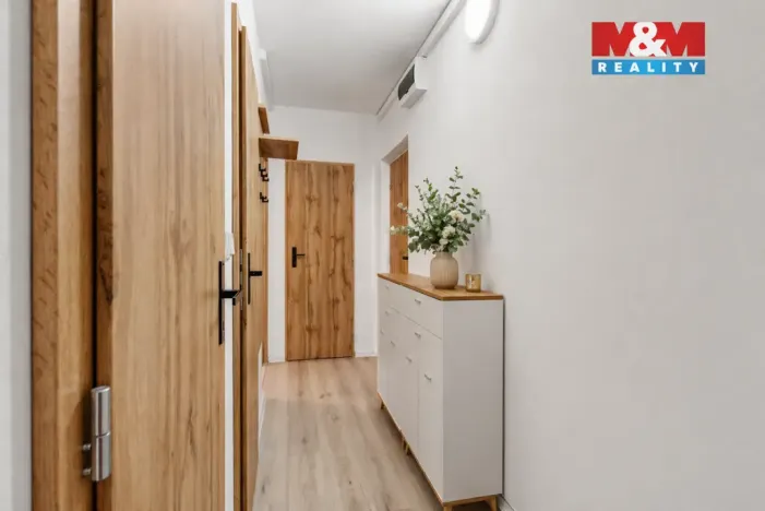 Prodej bytu 3+1, Semily, Jižní, 55 m2