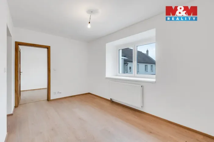 Prodej bytu 3+kk, Lochovice, 59 m2