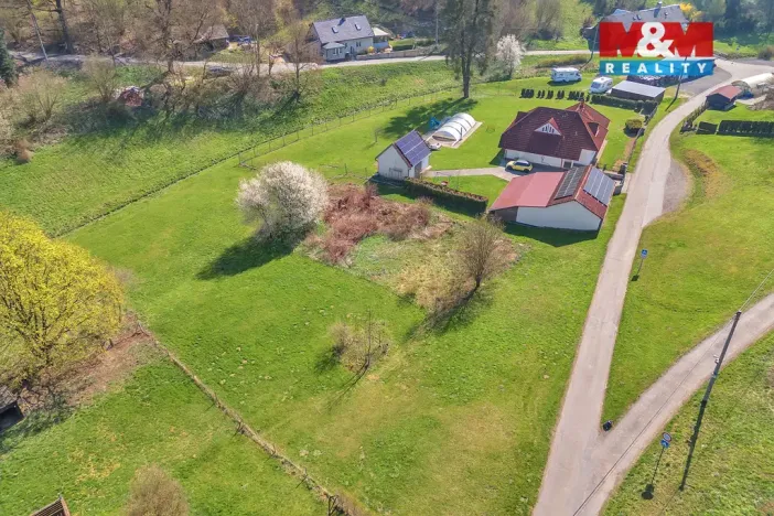 Prodej pozemku pro bydlení, Janov, 803 m2