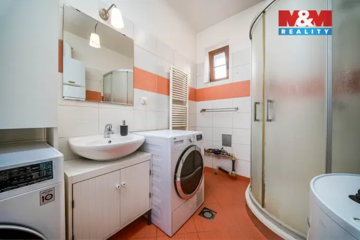 Prodej rodinného domu, Střezetice, 187 m2