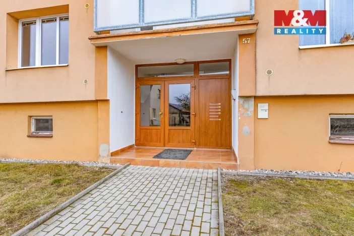 Prodej bytu 3+1, Petrovice, 72 m2