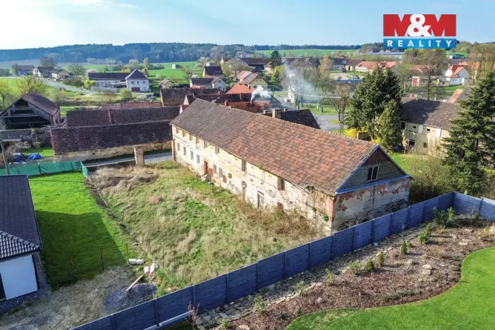 Prodej zemědělské usedlosti, Mířkov, 200 m2