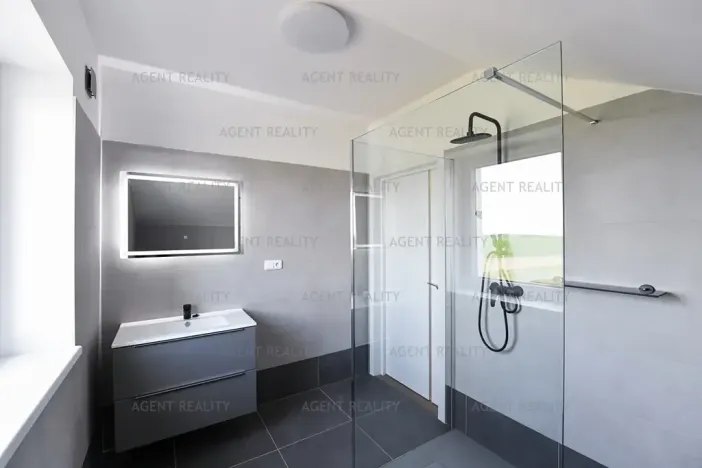 Prodej rodinného domu, Slaný, 156 m2