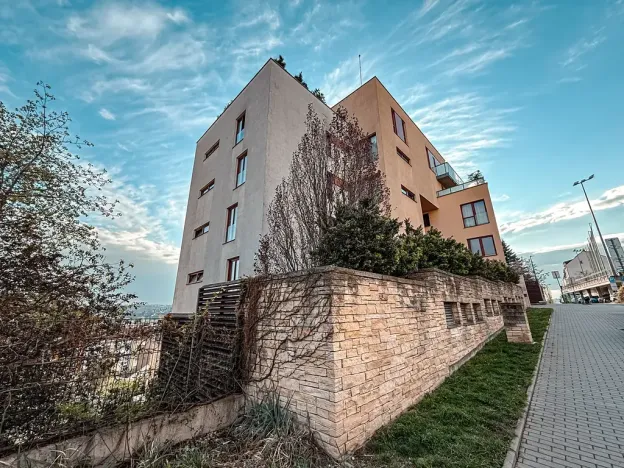 Pronájem bytu 2+kk, Praha - Podolí, Na Topolce, 53 m2