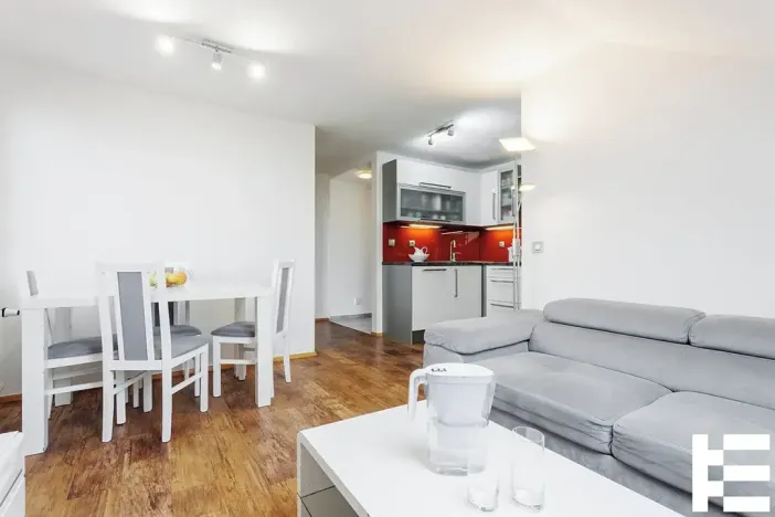 Prodej bytu 3+kk, Nehvizdy, Horoušanská, 62 m2