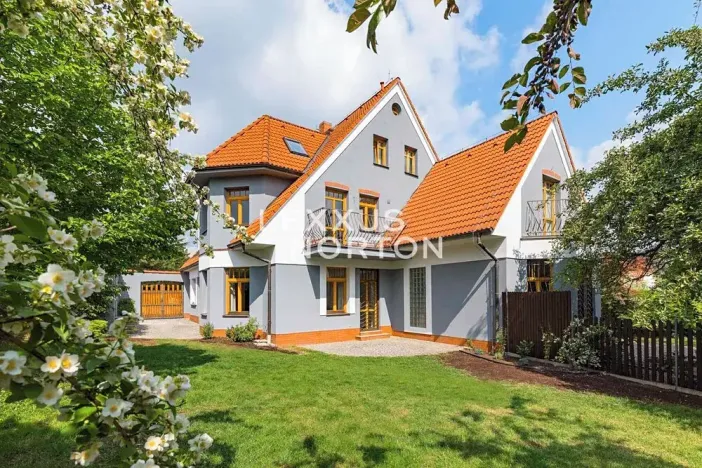 Pronájem rodinného domu, Praha - Nebušice, Malý dvůr, 250 m2