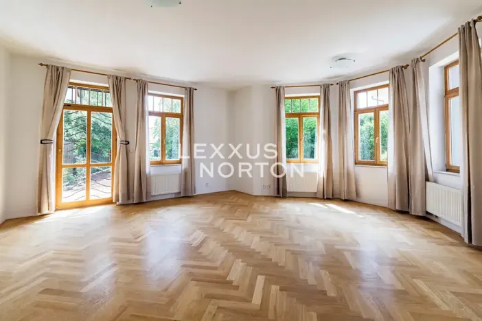 Pronájem rodinného domu, Praha - Nebušice, Malý dvůr, 250 m2