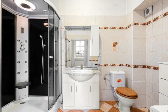 Prodej bytu 3+1, Dvůr Králové nad Labem, Heydukova, 66 m2