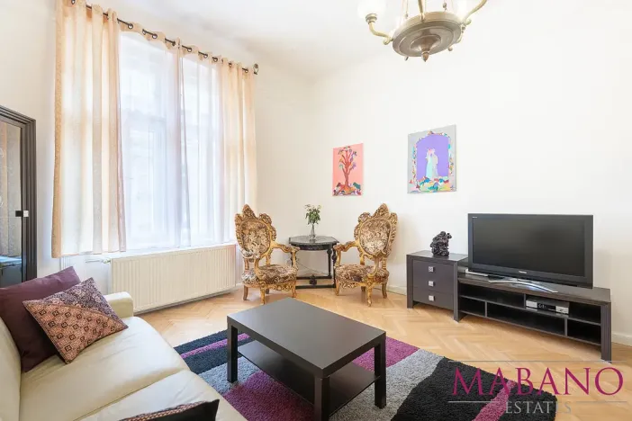 Pronájem bytu 2+1, Praha - Staré Město, Valentinská, 61 m2