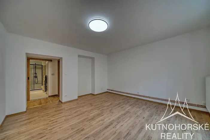 Prodej bytu 3+1, Kutná Hora, Ostašova, 55 m2