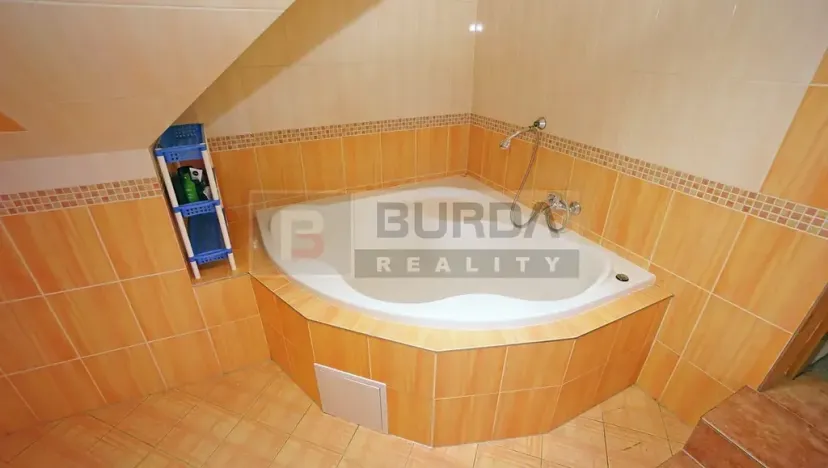 Pronájem bytu 2+kk, Neratovice, 60 m2