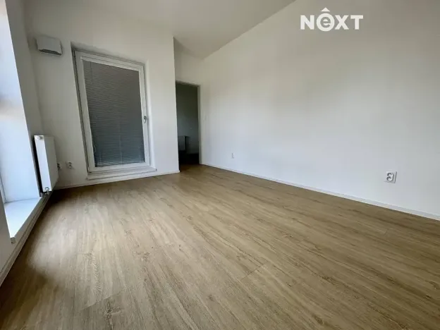 Pronájem bytu 2+kk, České Budějovice, Nádražní, 47 m2