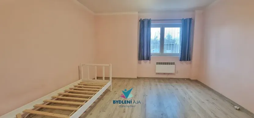 Pronájem bytu 1+1, Krupka, Ústecká, 35 m2