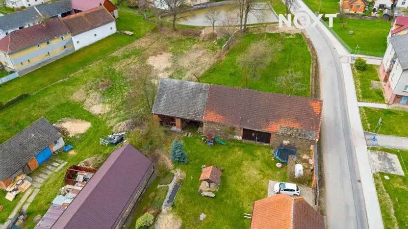 Prodej rodinného domu, Chrášťany, 560 m2