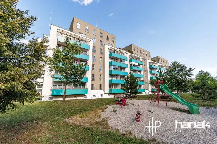 Prodej garážového stání, Olomouc, gen. Píky, 13 m2