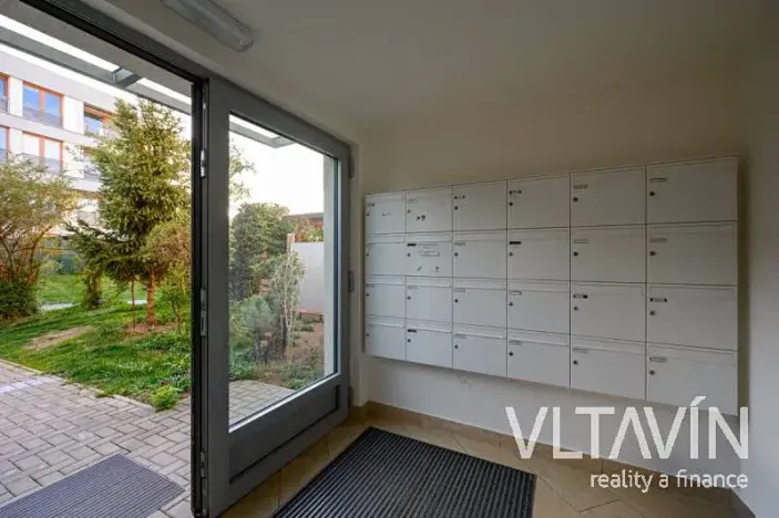 Pronájem bytu 3+kk, Praha - Pitkovice, Holubinková, 80 m2