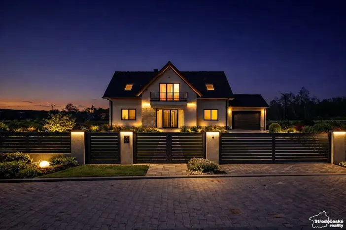 Prodej pozemku pro bydlení, Žerčice, 825 m2