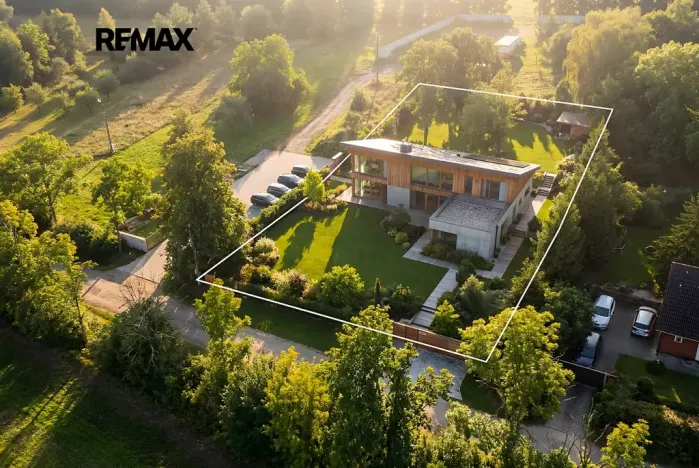 Prodej komerčního pozemku, Hřebeč, 1670 m2