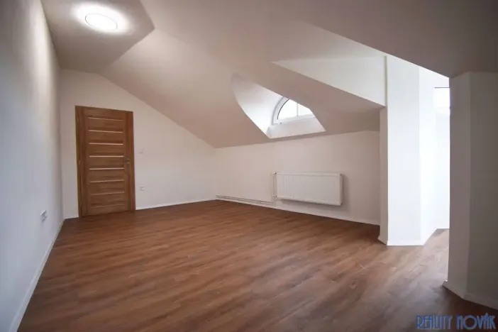 Pronájem bytu 3+kk, Ústí nad Labem - Krásné Březno, Drážďanská, 72 m2