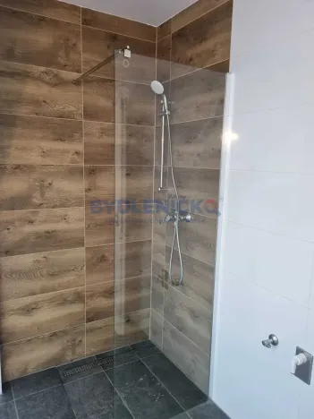 Prodej bytu 2+kk, Dvory nad Lužnicí, 60 m2