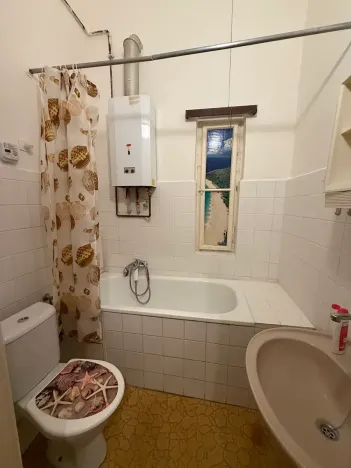 Pronájem bytu 2+kk, Praha - Karlín, Kaizlovy sady, 37 m2