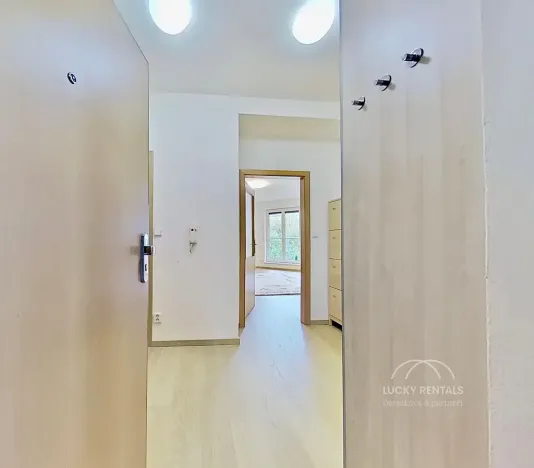 Pronájem bytu 1+kk, Praha - Libeň, Budilova, 41 m2