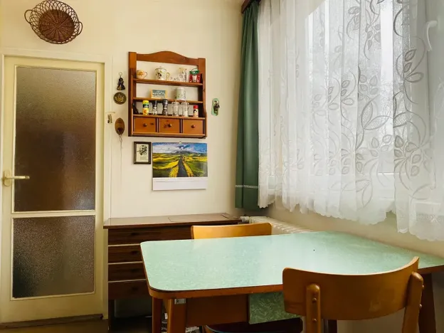 Pronájem bytu 2+1, Kolín, Dělnická, 56 m2